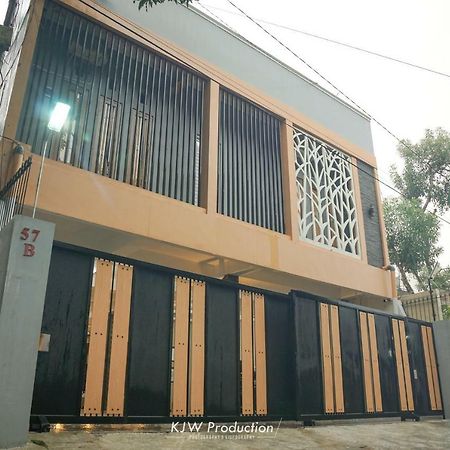 M Stay Guest House Jogja يوغياكارتا المظهر الخارجي الصورة