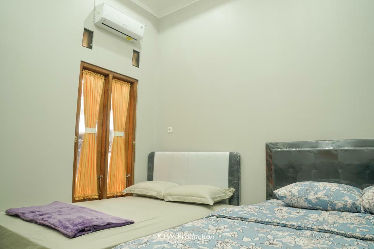 M Stay Guest House Jogja يوغياكارتا المظهر الخارجي الصورة
