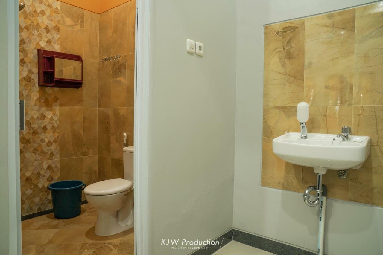 M Stay Guest House Jogja يوغياكارتا المظهر الخارجي الصورة